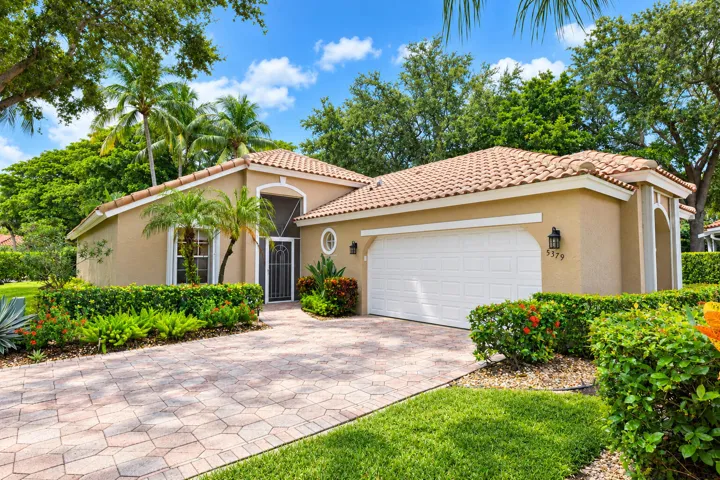 5379 Brookview Dr_Amy Doran_3