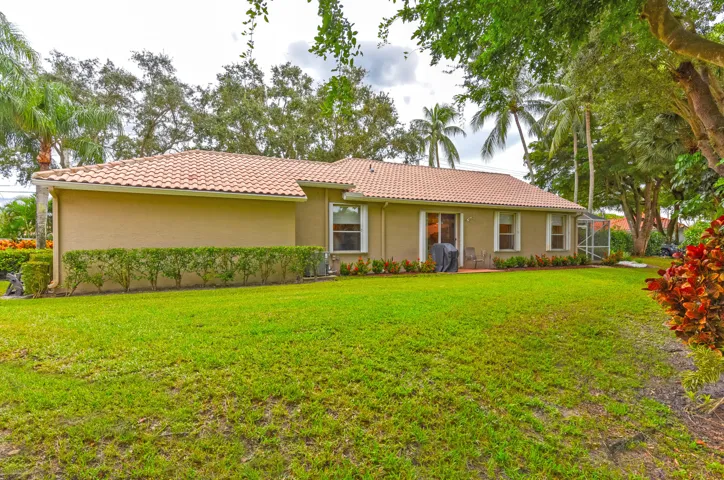 5379 Brookview Dr_Amy Doran_11