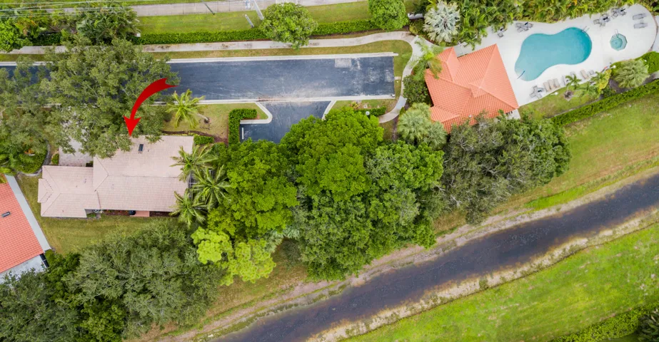 5379 Brookview Dr_Amy Doran_19
