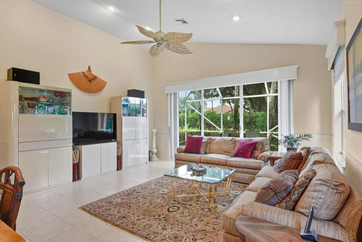5379 Brookview Dr_Amy Doran_56