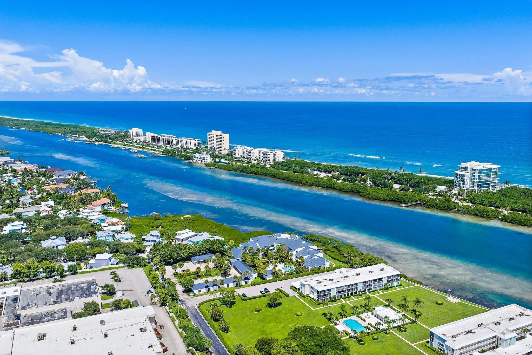 018-200WaterwayRd-Tequesta-SMALL