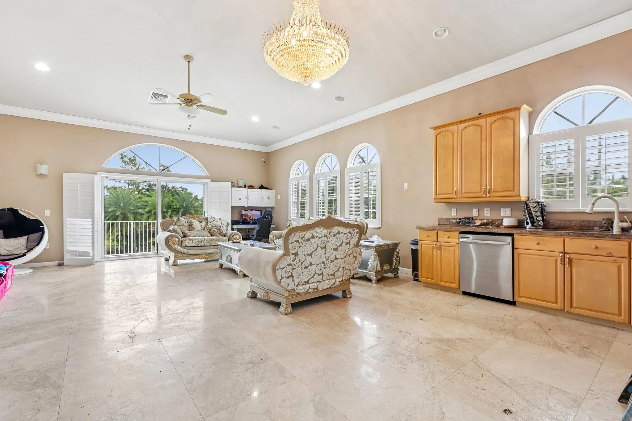 5-web-or-mls-NW 84th Ave-S1609-005