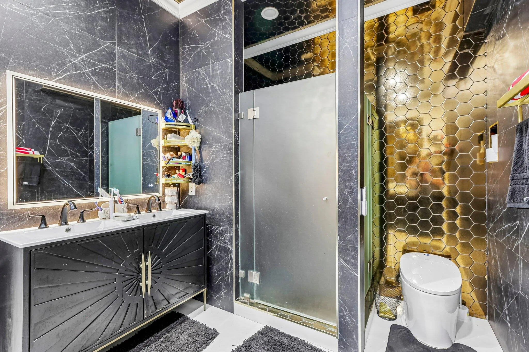 94-web-or-mls-NW 84th Ave-S2409-014