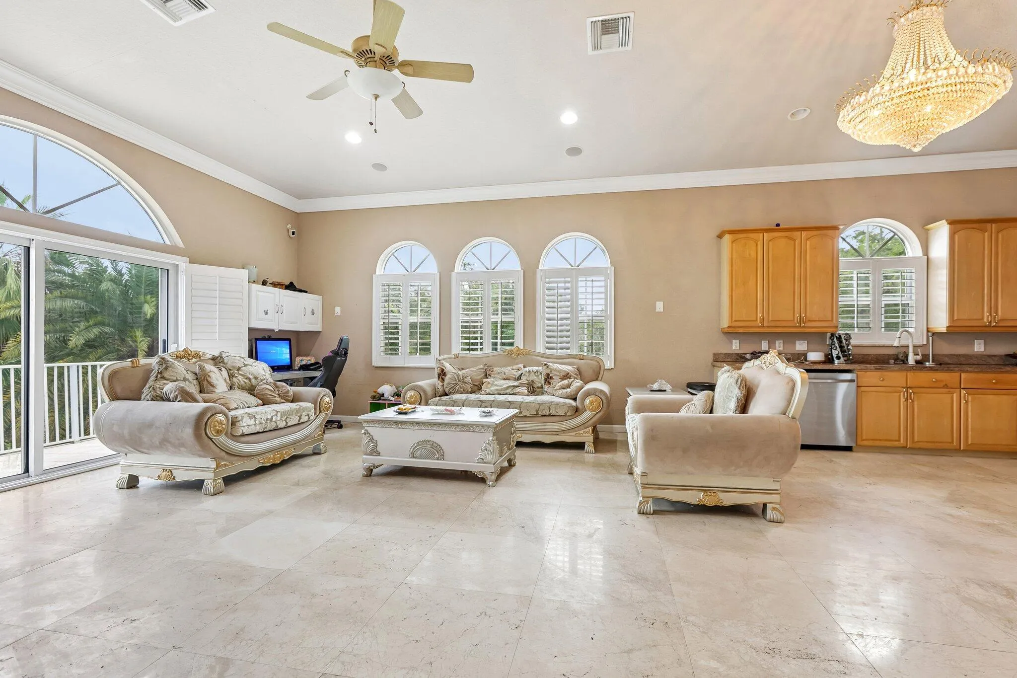 30-web-or-mls-NW 84th Ave-S1609-030