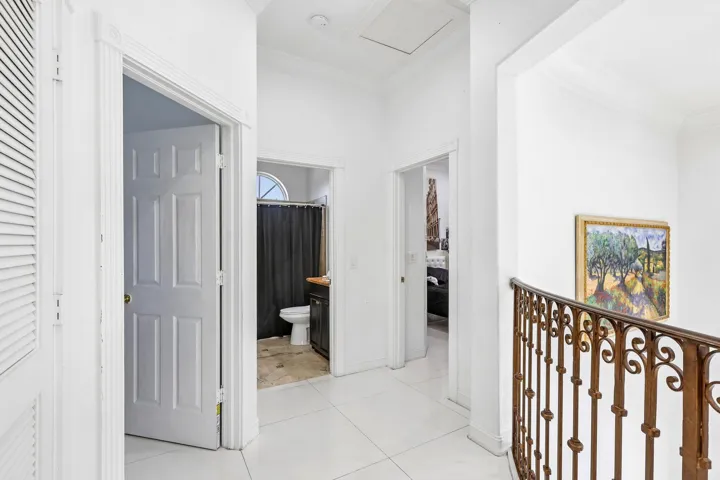 36-web-or-mls-NW 84th Ave-S1609-036