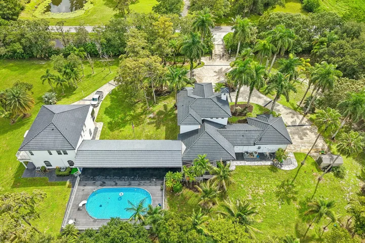 8-web-or-mls-NW 84th Ave-S1609-008