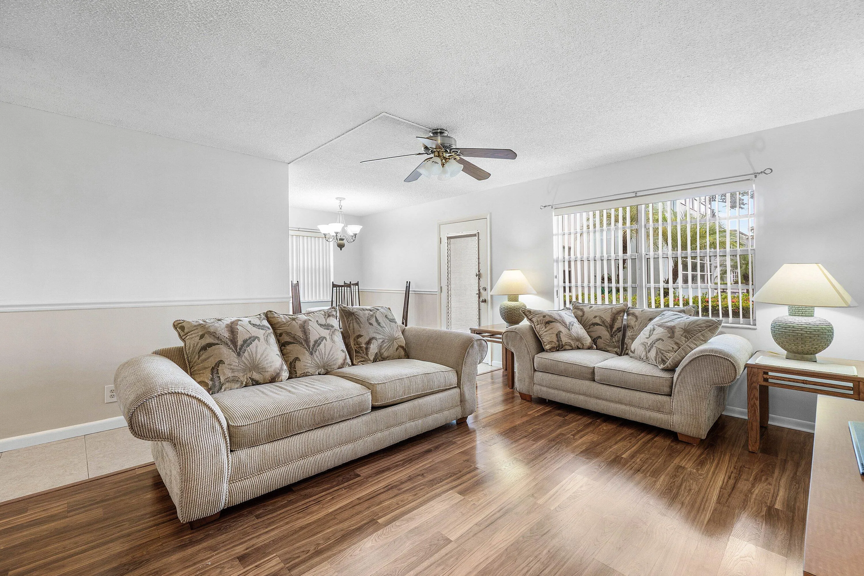 008-434NormandyJ-DelrayBeach-FL-33484-SM