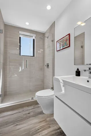 Full Bath 1st Floor