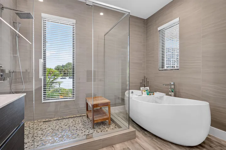Primary Bath - 2nd Floor