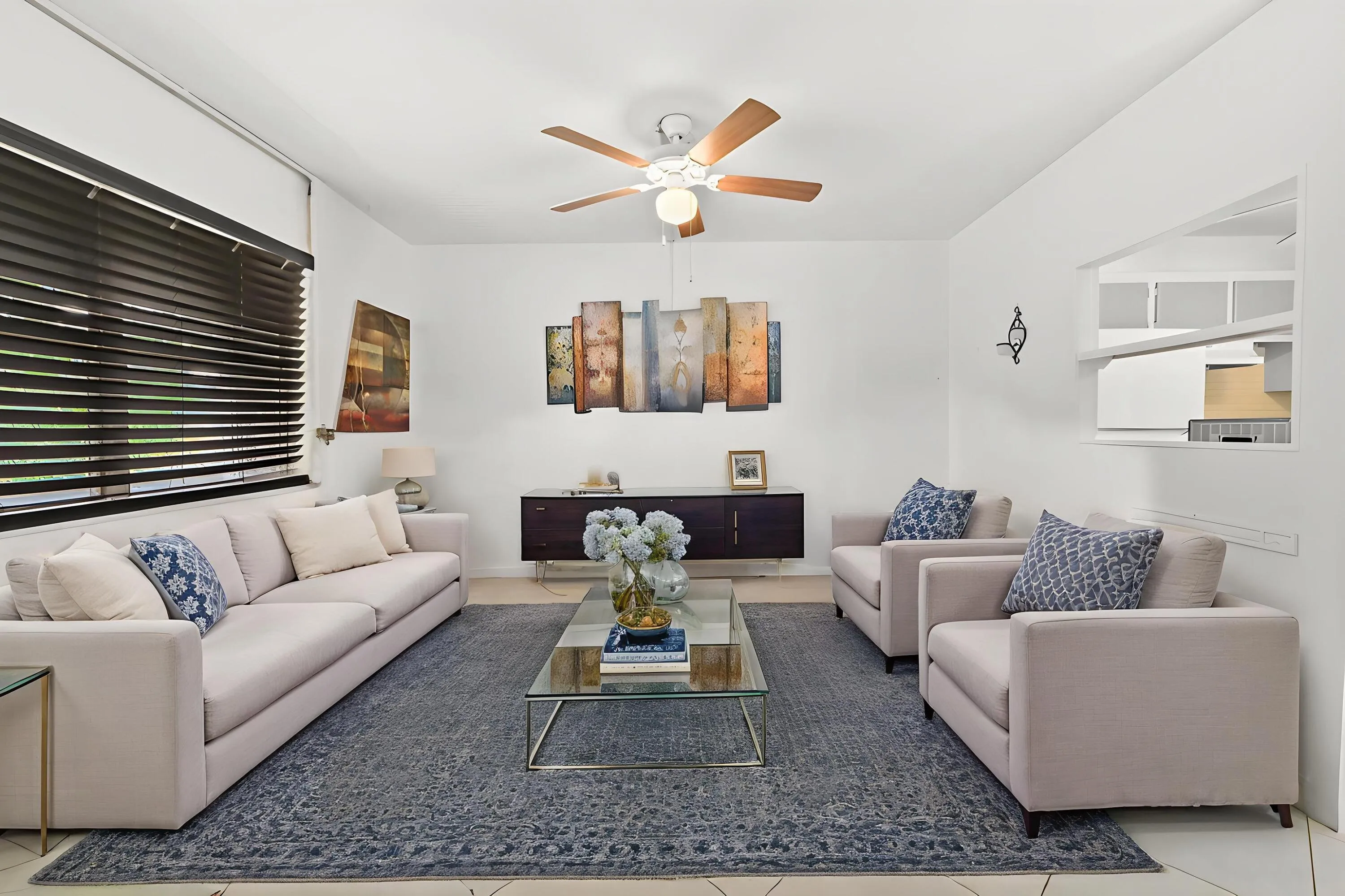 06-Living-room-03_VS_decl