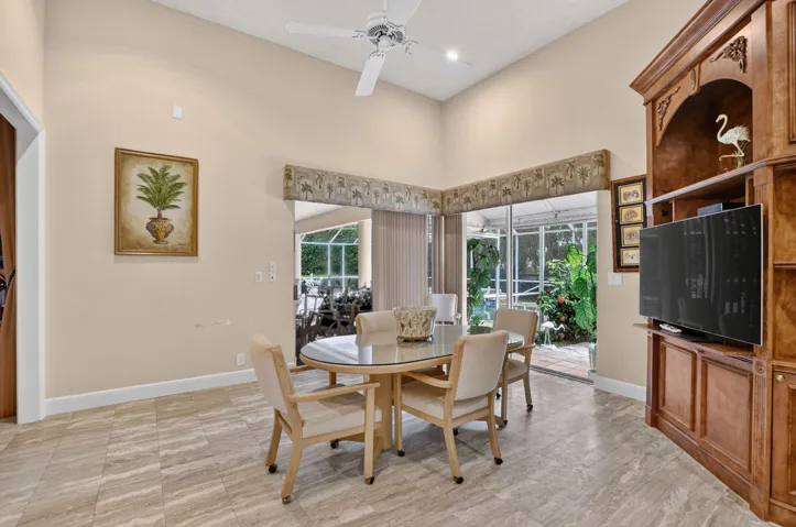 Breakfast Nook