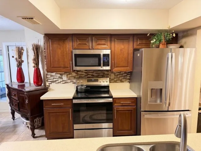 updated kitchen 1