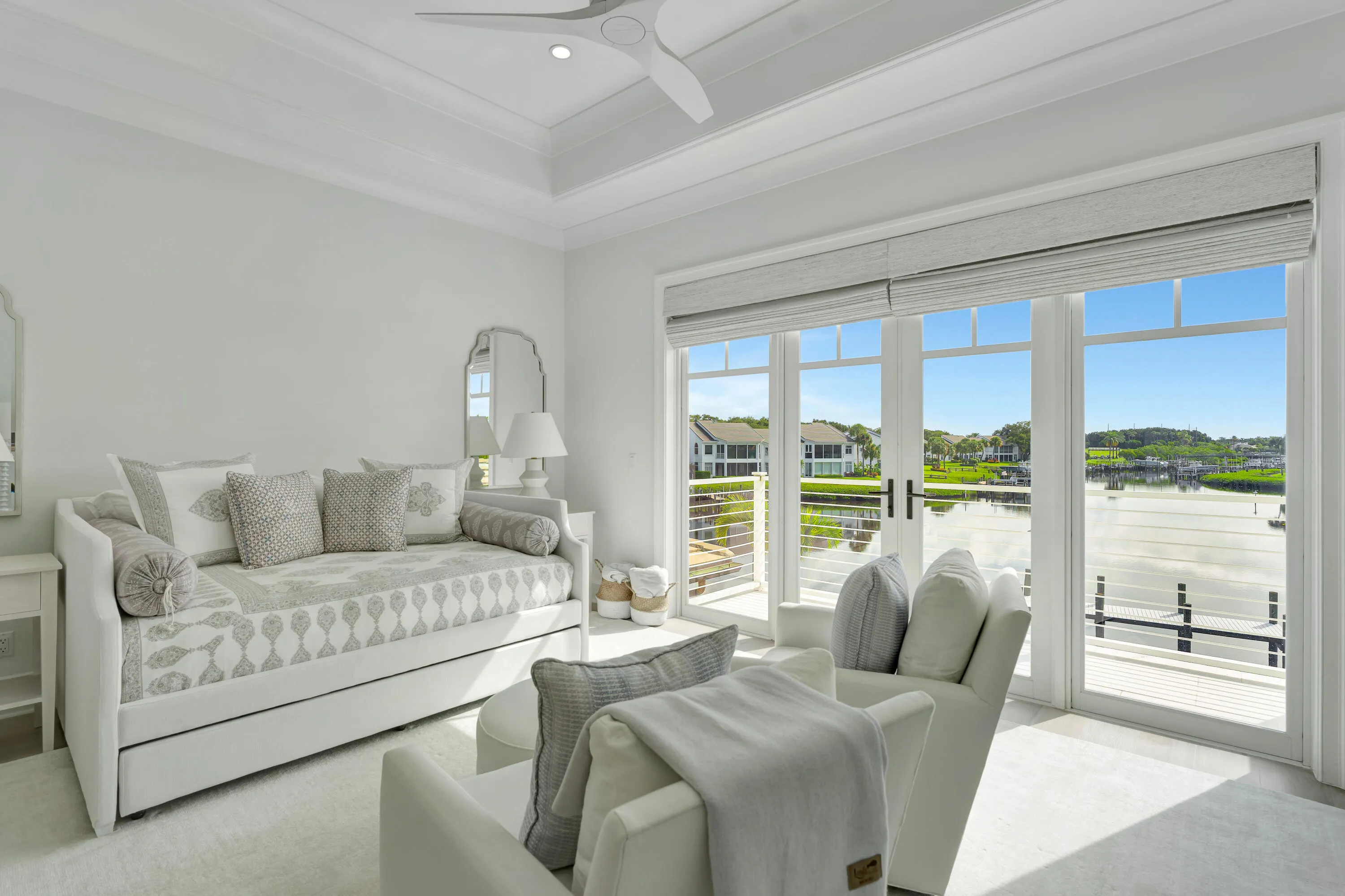 Upstairs bedroom 2