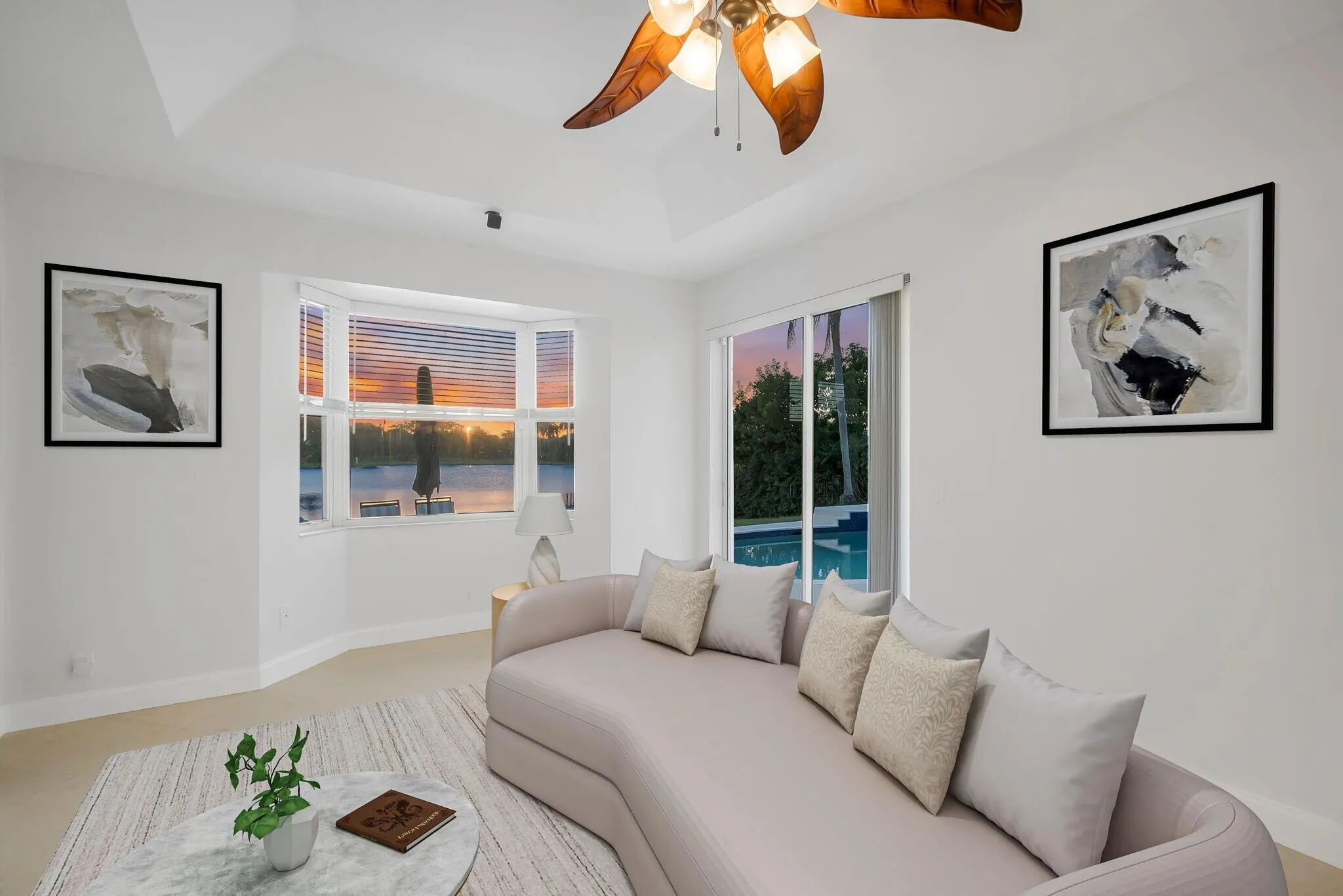 20 Family Room Staged