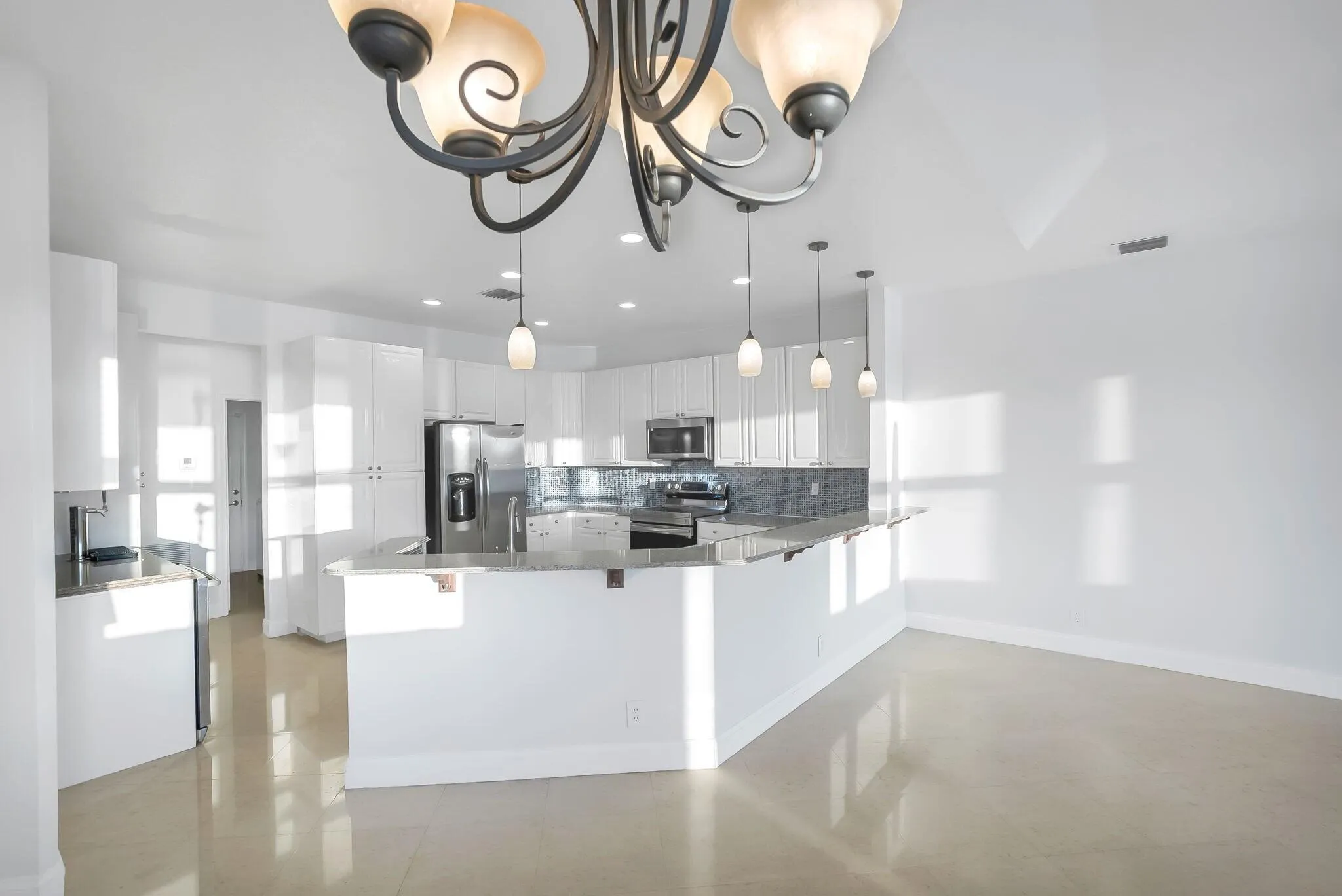 23 View of the Kitchen from the Nook