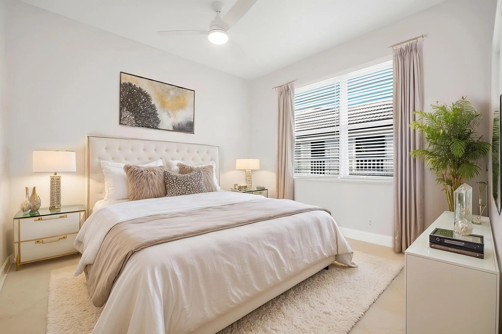 18 Cabana Bedroom Staged