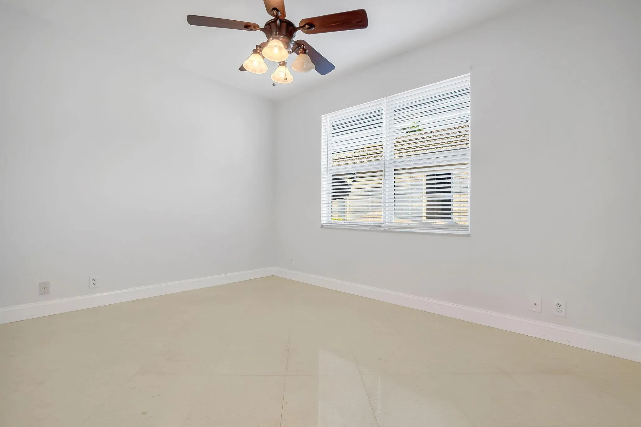 44 Guest Bedroom door view