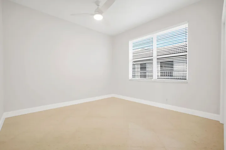 17 Cabana Bedroom from door
