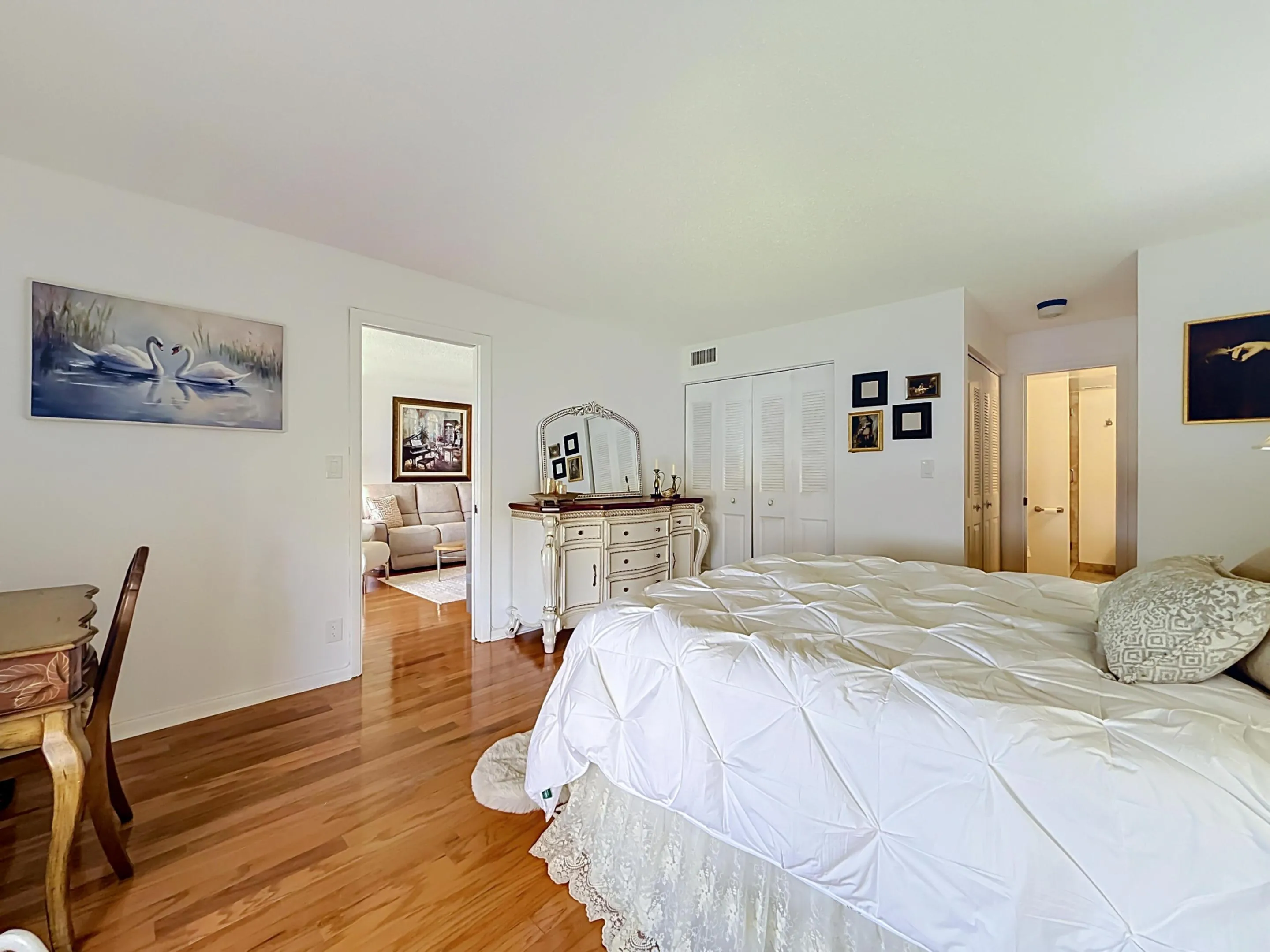 main bed 4