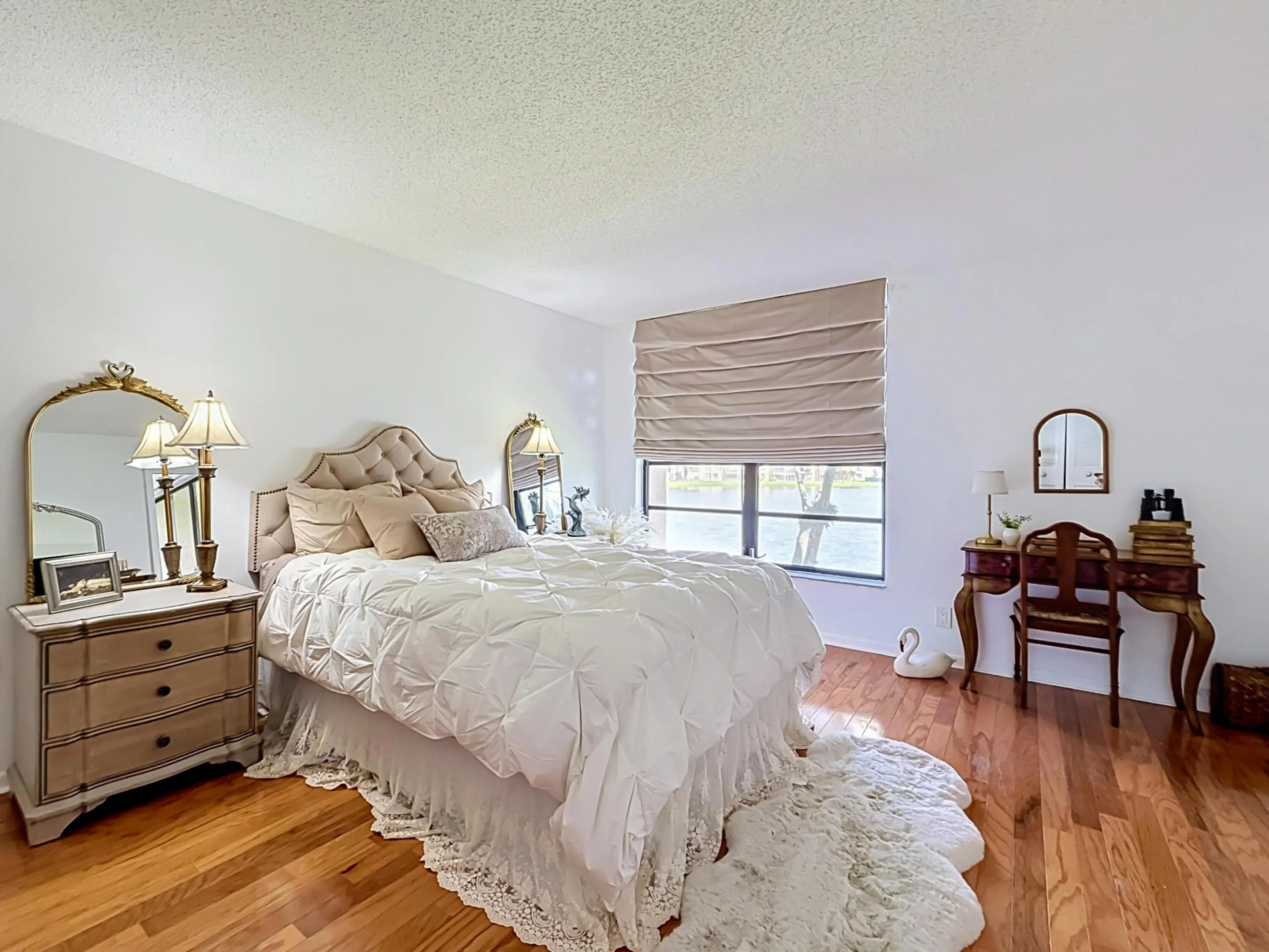 main bed 2