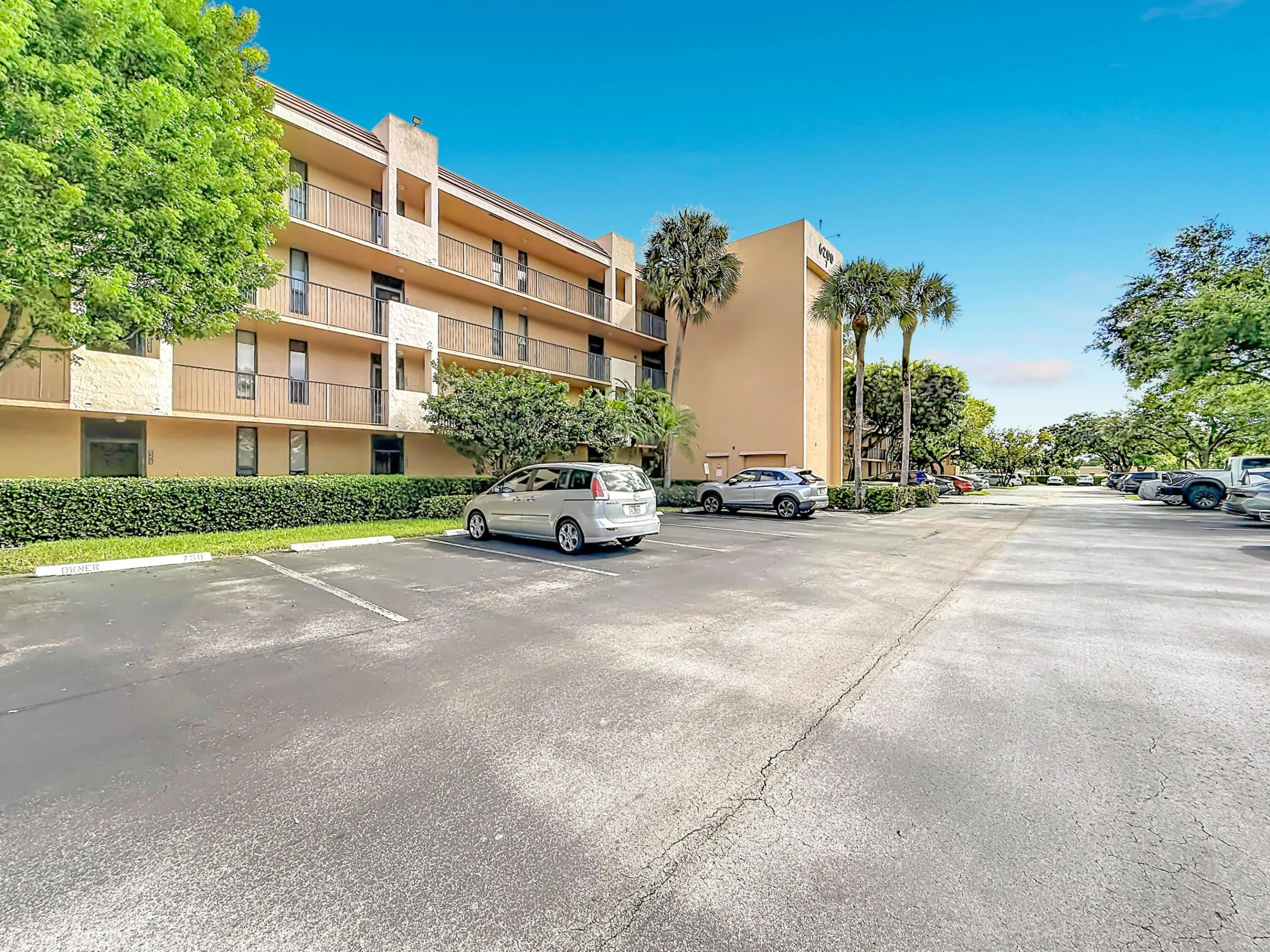 6219 Coral Lake Drive #207-13