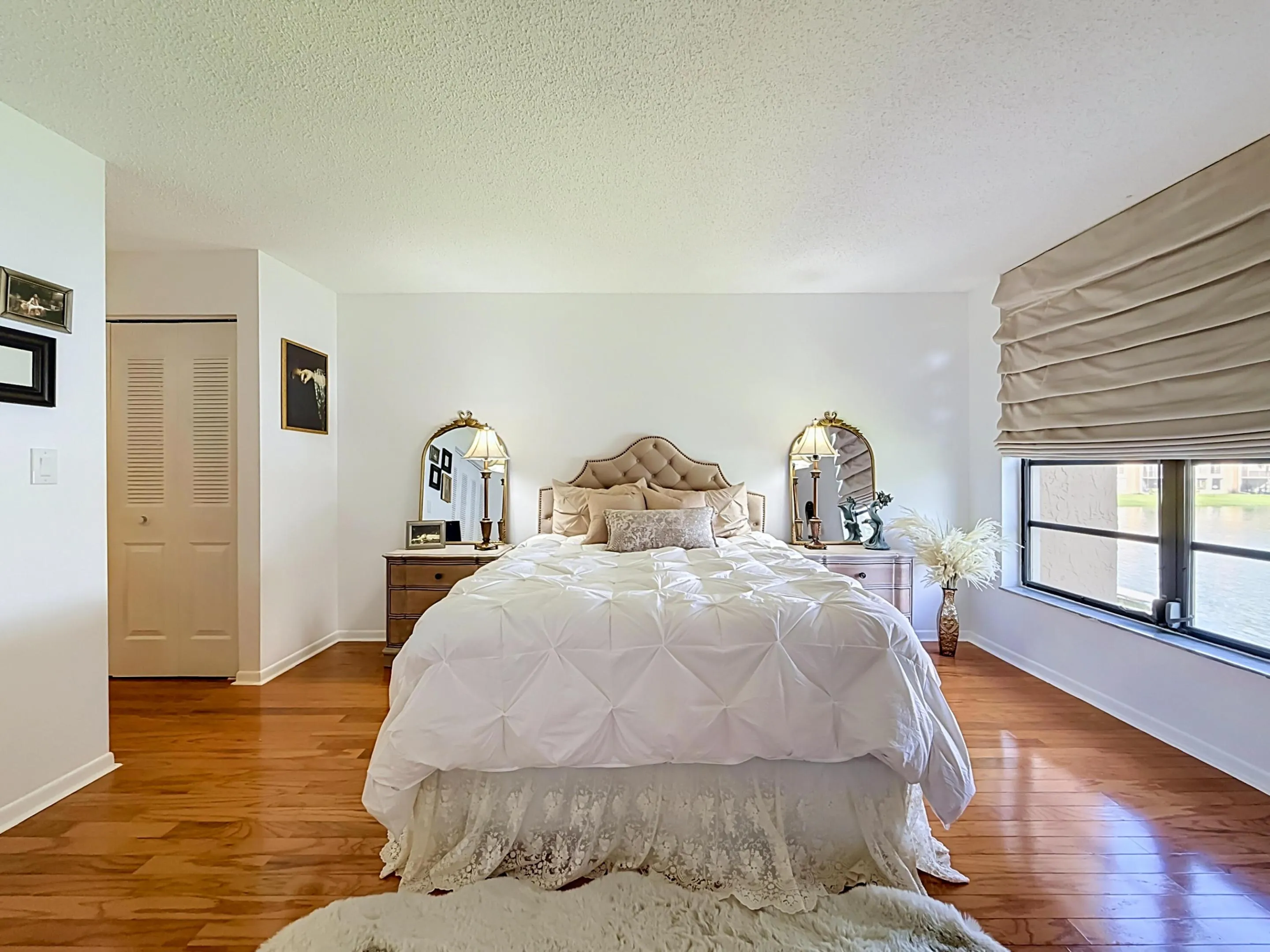 main bed3