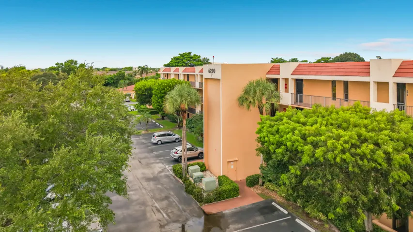 6219 Coral Lake Drive #207-11