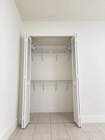 2nd Bedroom Closet