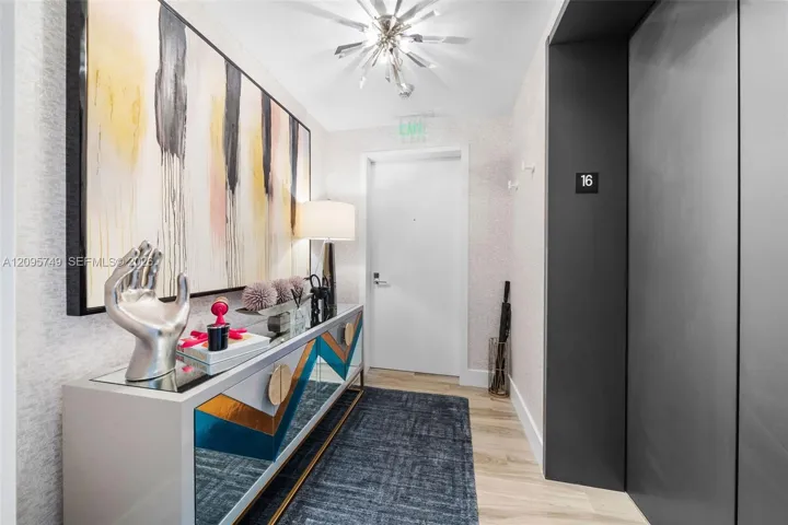 Private Foyer and Entrance