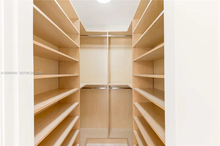 Dual closet in the primary suite