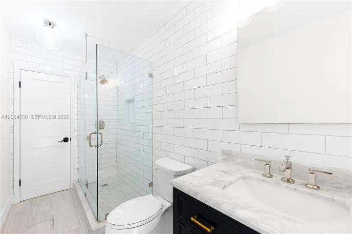 Cabana Bathroom