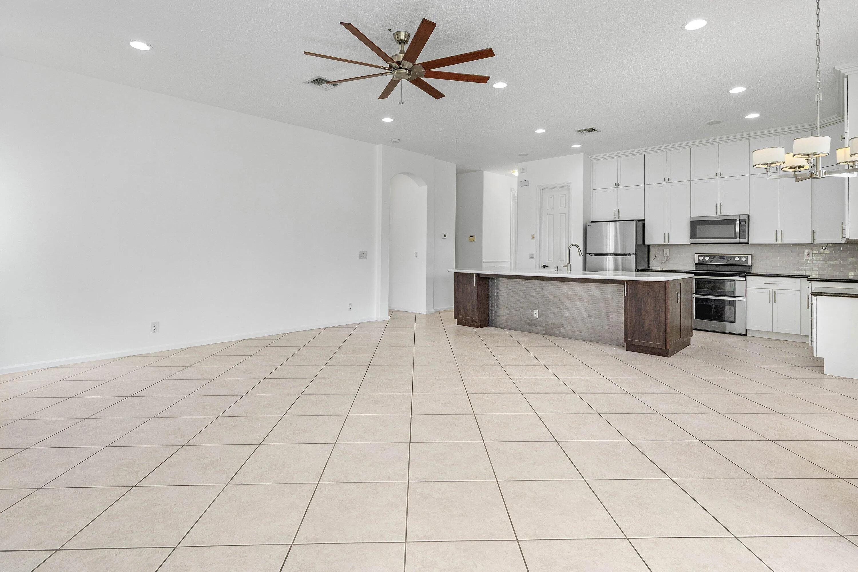 016-6133CDurhamDrive-LakeWorth-FL-33467-