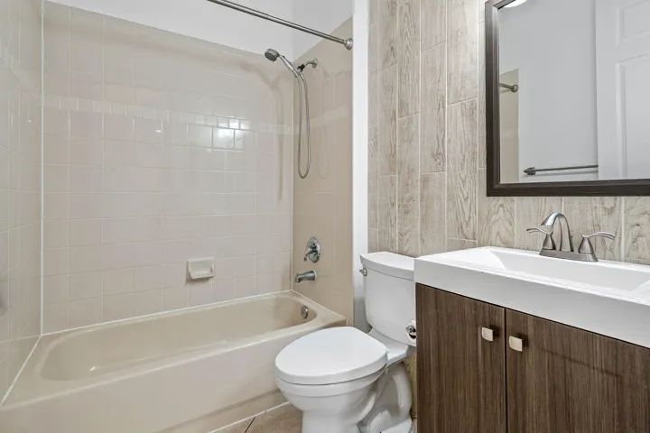 019-6133CDurhamDrive-LakeWorth-FL-33467-