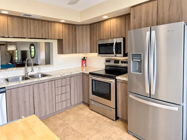 Kitchen 1