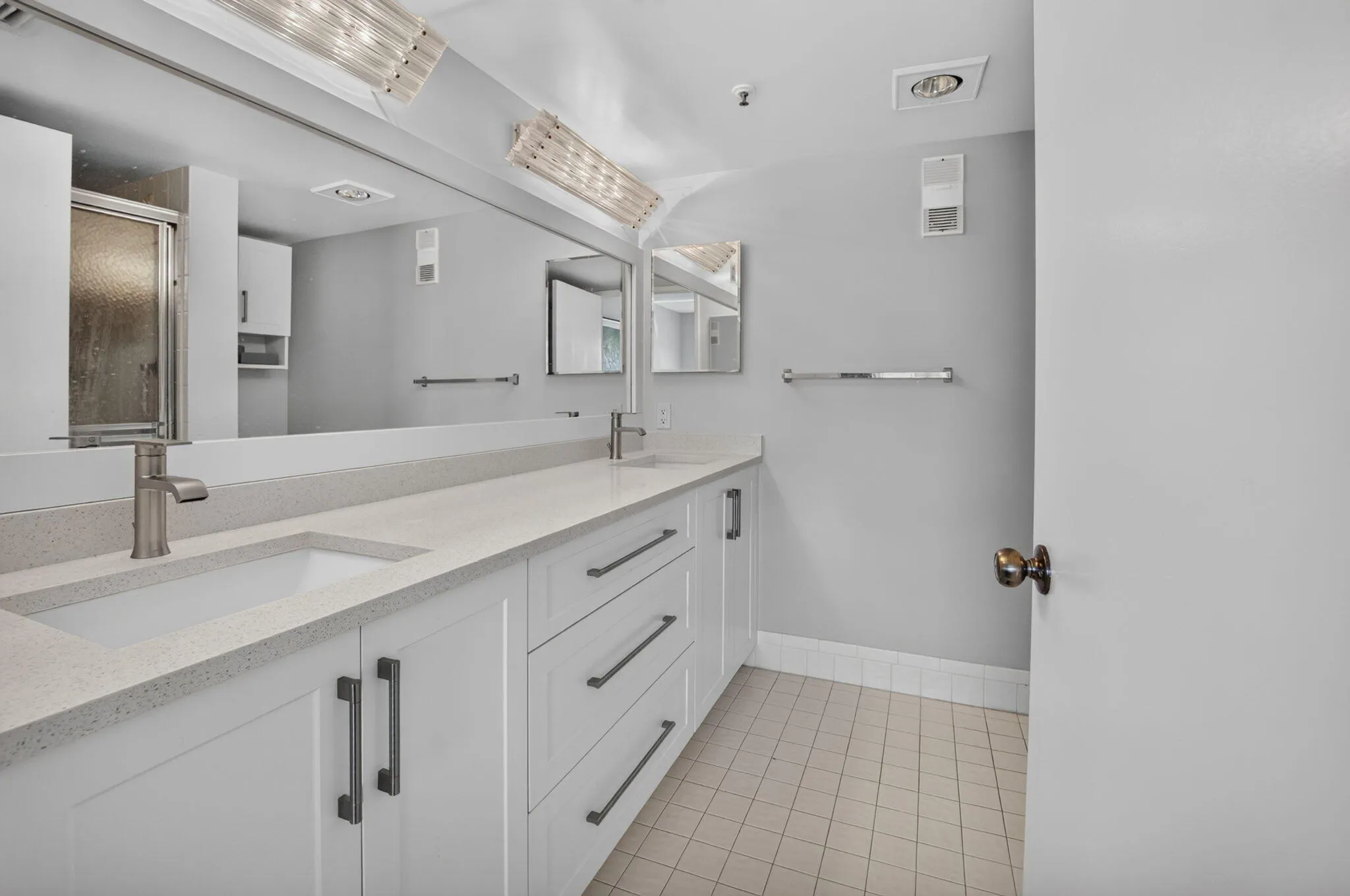 Double Sink Primary Bath