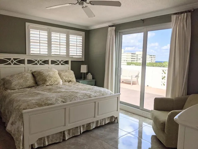 MAIN BED