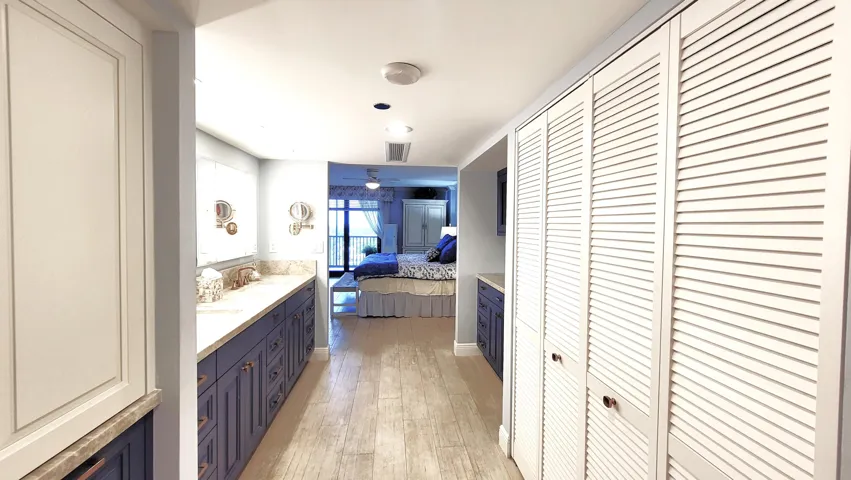 Den/Office/3rd Bedroom