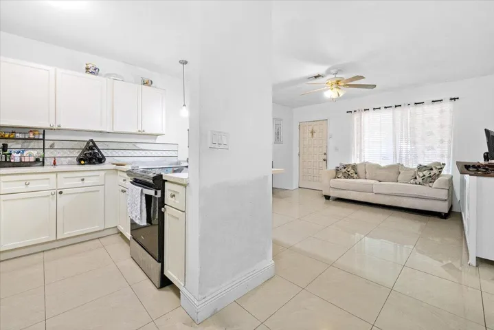 05-1412 Sw 3rd A-2871