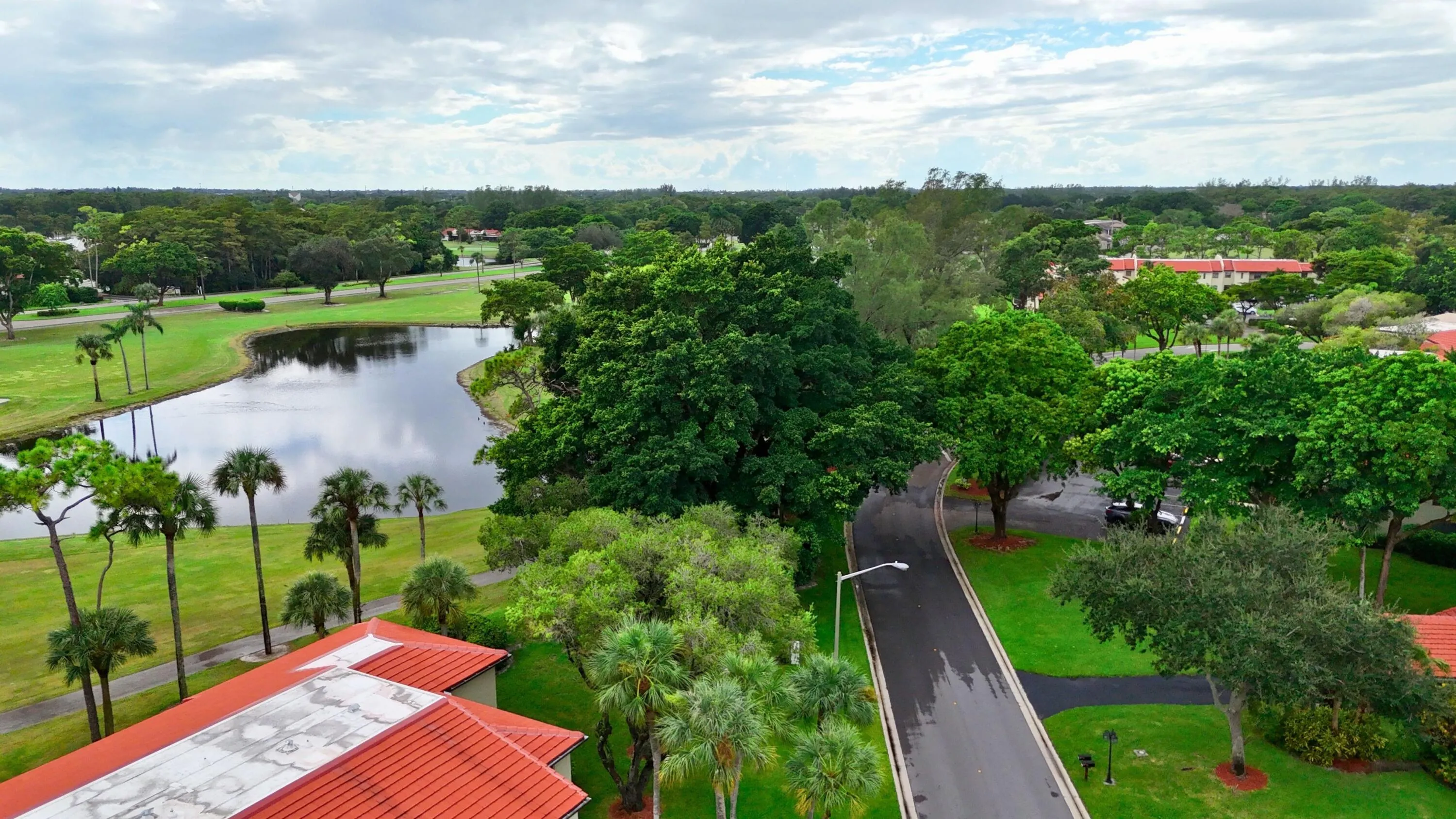 8410 Casa Del Lago E 5