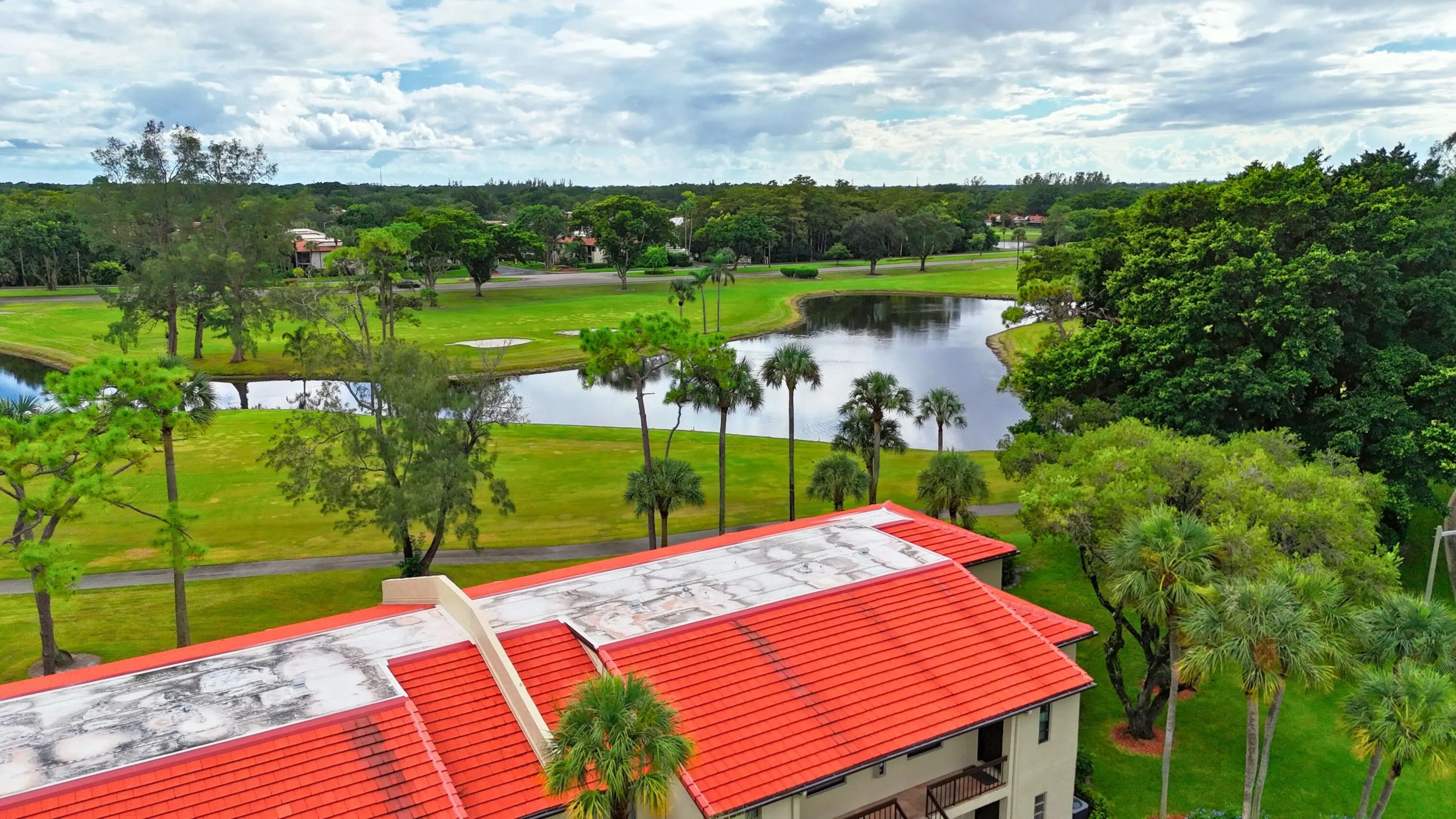 8410 Casa Del Lago E 3