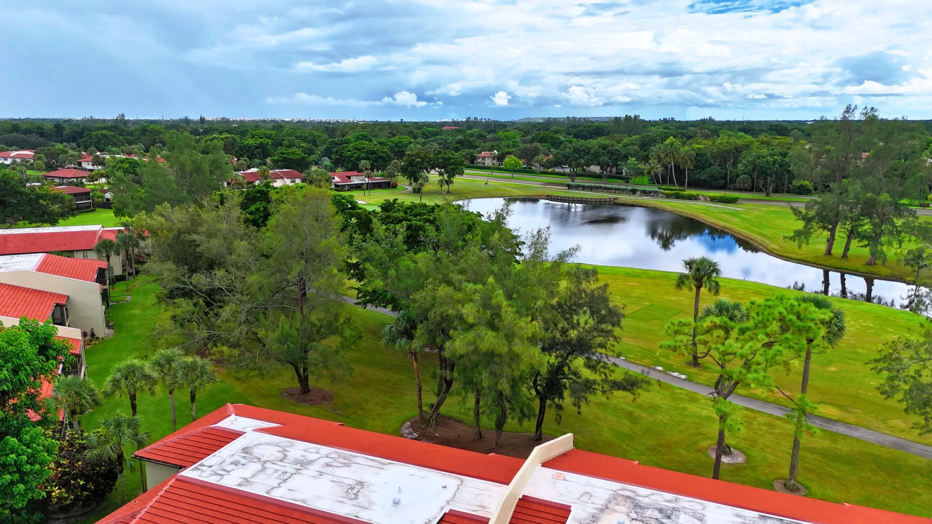 8410 Casa Del Lago E 4