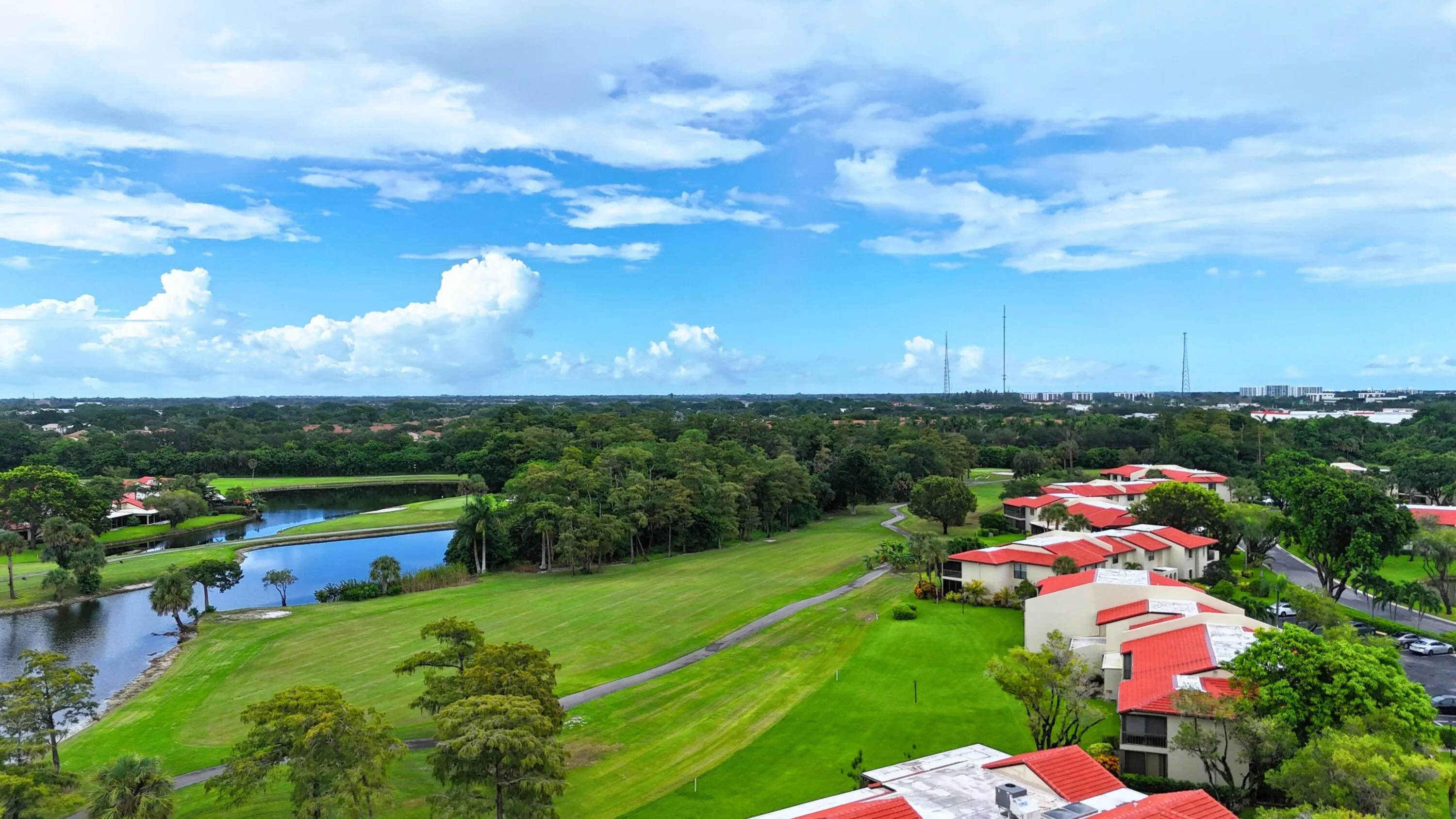 8410 Casa Del Lago E 7