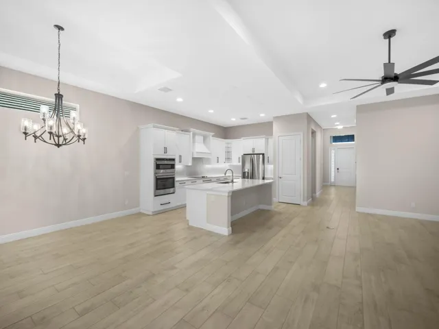 Dining/Kitchen