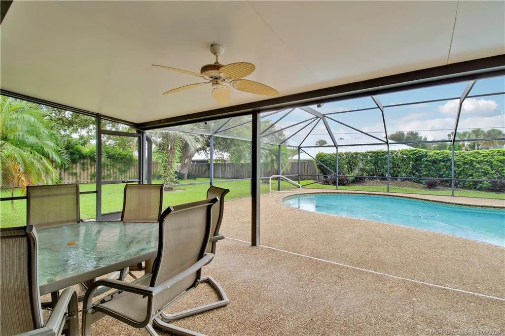 Property photo 36