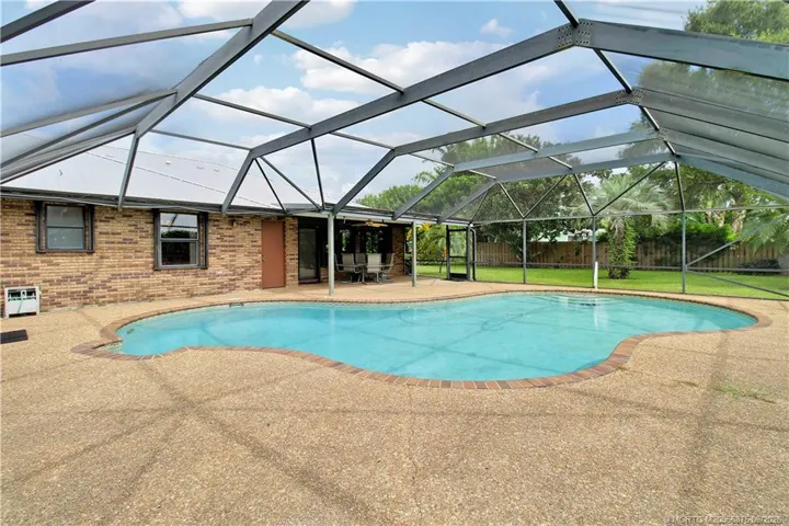 Screened pool