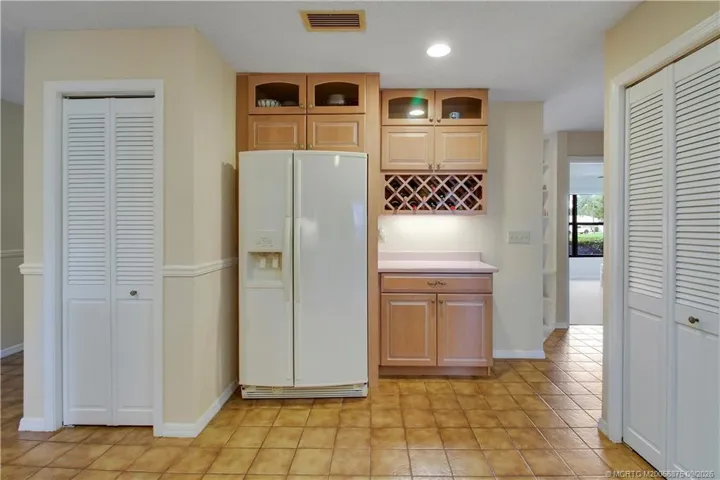 Spacious Kitchen