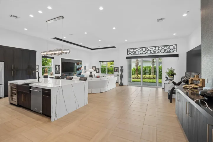 08-Fox-10031 Timber Creek Way-7