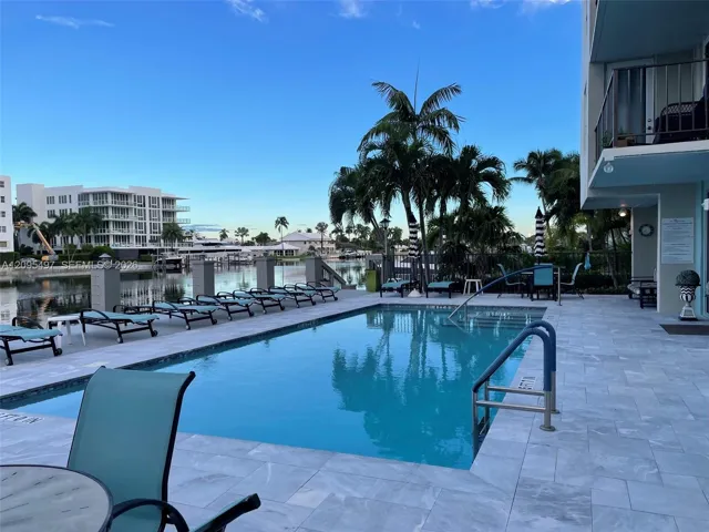 Newly remodeled pool on the intracoastal