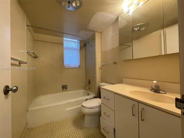 Secondary bathroom