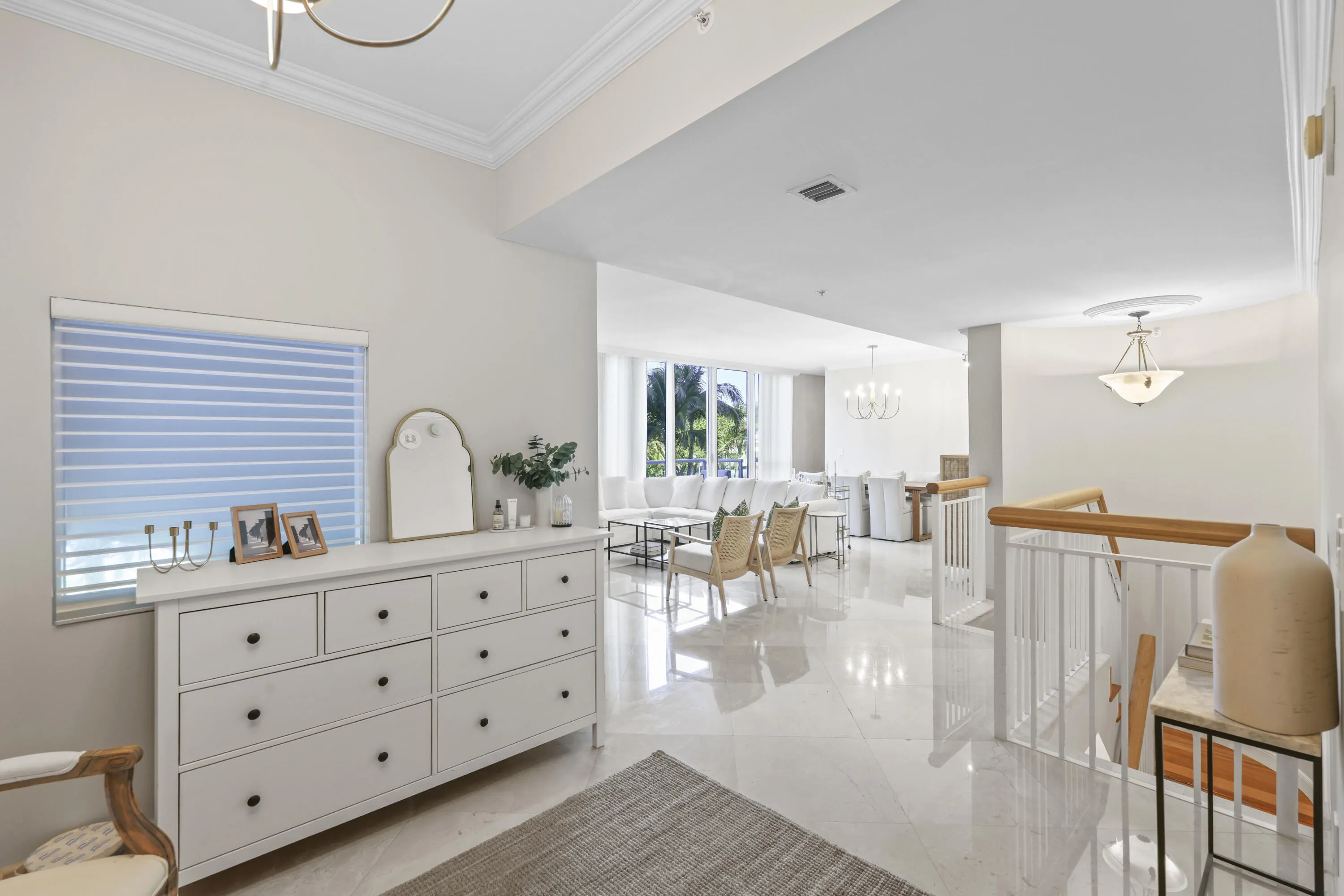 1063 Hillsboro Mile, 206 - 3.jpg-FULL